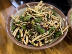 凉拌折耳根-笔记安顺夺夺粉火锅