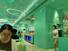 -季季红火锅(柳州城中万达二店)