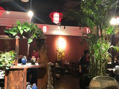 大堂-大匠工房古船木艺术餐厅·猪肚鸡专门店(长白仙岛店)