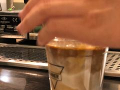燕麦桂花拿铁-Manner Coffee(芮欧百货店)
