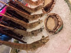 -泓炙颐凤鲜海鲜火锅料理(桐乡店)