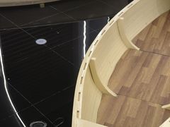 -涨巢·潮玩水疗局