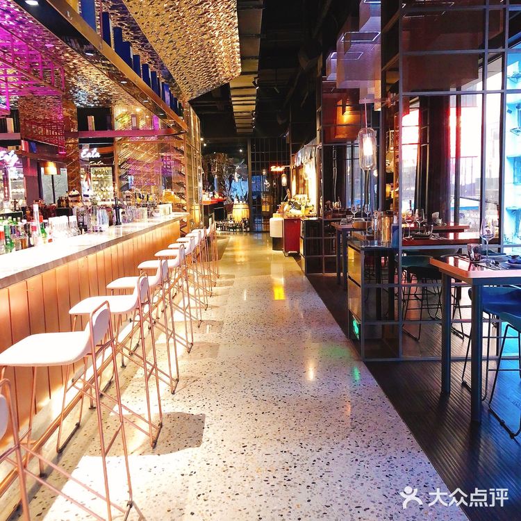 杭州氛围感💯西餐厅——EATA牛肉酒廊