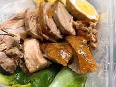烧鹅腿饭-庄记烧腊·肠粉·生鲜煲