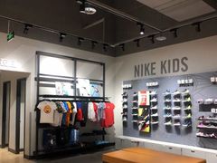 -NIKE品牌体验店(苏州中心店)
