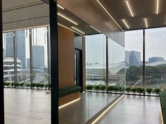 -Z&B Fitness Studio·Gym(前滩L+PLAZA店)