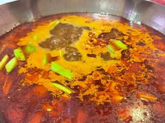 -毛辣果·贵州红酸汤牛肉火锅(西单店)