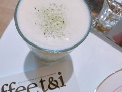 桂花乌龙奶盖-不正咖啡(万达尊店)
