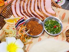 -小小集渔·泰式大排档(太古里香槟店)