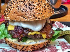 -FAT COW(虹梅路店)