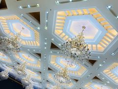 -东豪园林海鲜酒家(南港路辅路店)