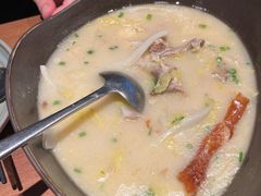 鸭架炖白菜豆腐汤-青年公社烤鸭(宝杨宝龙广场店)