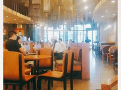 大堂-星巴克臻选(深圳龙岗万科店)