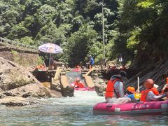 -安吉龙王山峡谷漂流