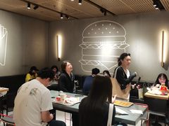 -麦当劳(中山公园龙之梦店)