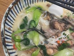 -鲜越鲜鱼粉(财富购物中心店)