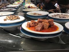 -钱小主·自助回旋烤肉火锅餐厅(东方新天地店)