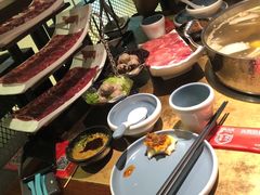 -左庭右院鲜牛肉火锅(新梅广场店)