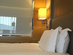-上海中航虹桥机场泊悦酒店