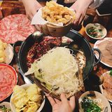 一场舌尖上的盛宴，尽在广州花都区这家重庆鸳鸯老火锅🍲！