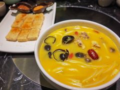 -云海肴云南菜·蒸汽石锅鱼(青岛万象城店)