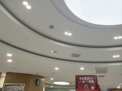 -雅悦齿科(顾村公园店)