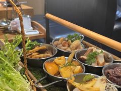 -一朵菌·野生菌探索家火锅(南亚店)