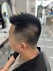 -烫·染专业店