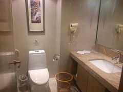 -南京双门楼宾馆(盐仓桥地铁站阅江楼店)