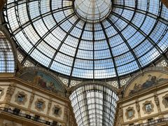 -埃马努埃莱二世拱廊