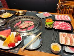 -何发发和牛烧肉·鳗鱼榴莲放题自助(乐峰广场店)