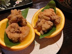 日本特色炸鸡配橙篮-羽山料理