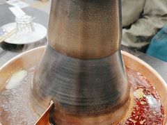 -楼外楼大刀肉传统火锅居(幸福街店)