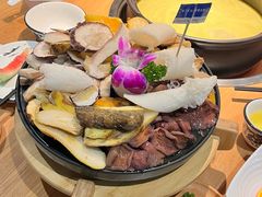 -一朵菌·野生菌探索家火锅(南亚店)