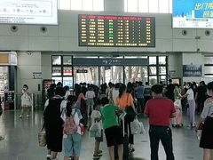 -岳阳东站
