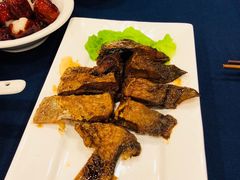 本帮熏鱼-老吉士酒家(天平路店)
