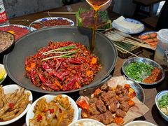 -萍姐火锅·公路夜市(武汉首店)