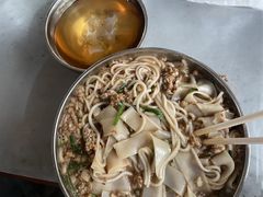 -正宗杨记普洱酸醋米线(总店)