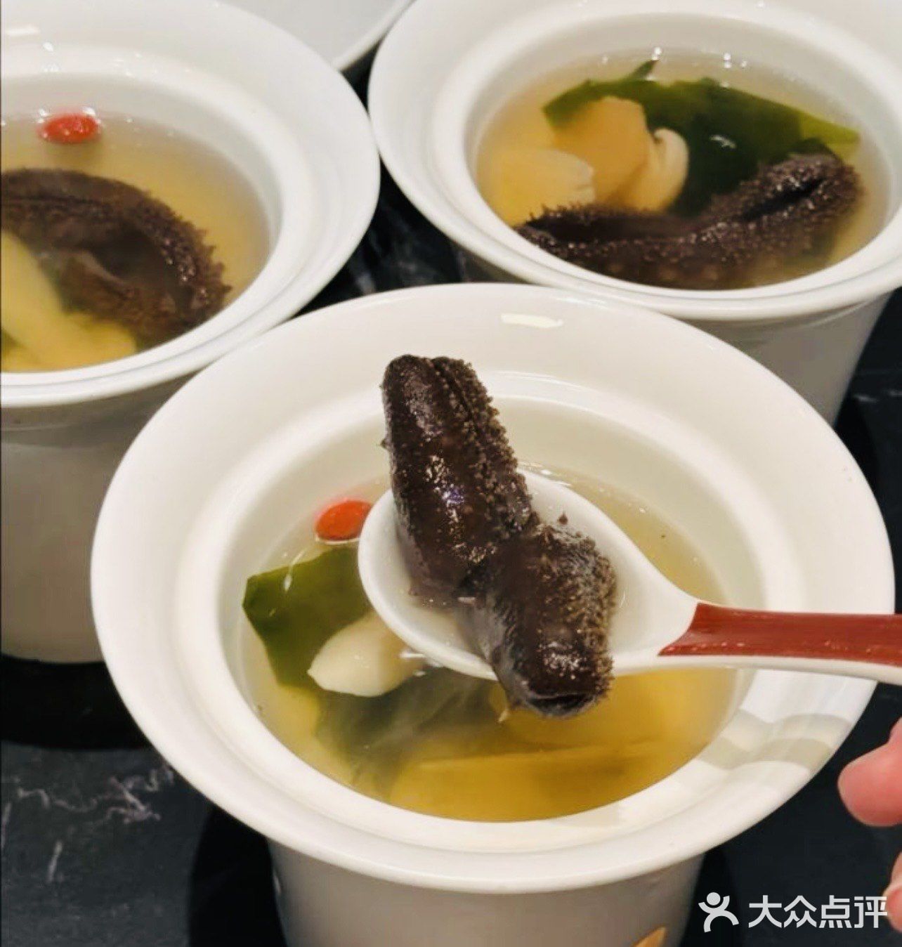 品鉴午间美味佳肴