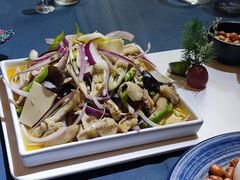 -伊带伊路新疆美食府(呼家楼店)