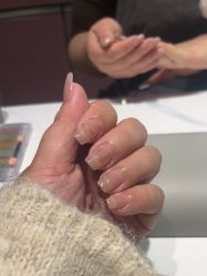 -丽心自助美甲美睫