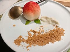 桃之夭夭-蜜桃花开·中西融合菜E&W(南长街店)