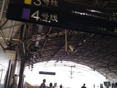 -宝山路(地铁站)