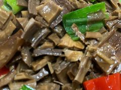 -芦茨金富饭庄·25年老字号·专做稻草鸡