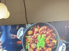 -鸡遇虾煲干锅火锅(小寨金莎店)
