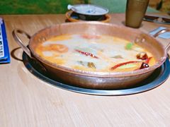 -洱火云南酸菜牛肉火锅(石景山当代商城店)