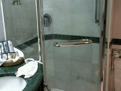 -汕头金海湾大酒店(万象城店)