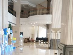 -汕尾巴黎半岛酒店