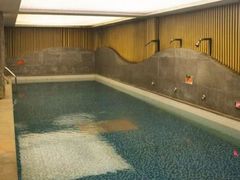 -绿岛汤泉韩式休闲会所