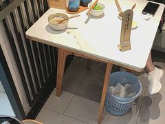 -镇南锅盖面馆(解放路店)